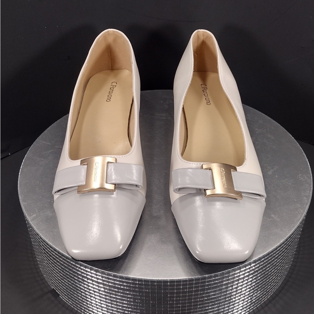 C paravamo Women's Cream and Gray Loafers size 9.5  brand new